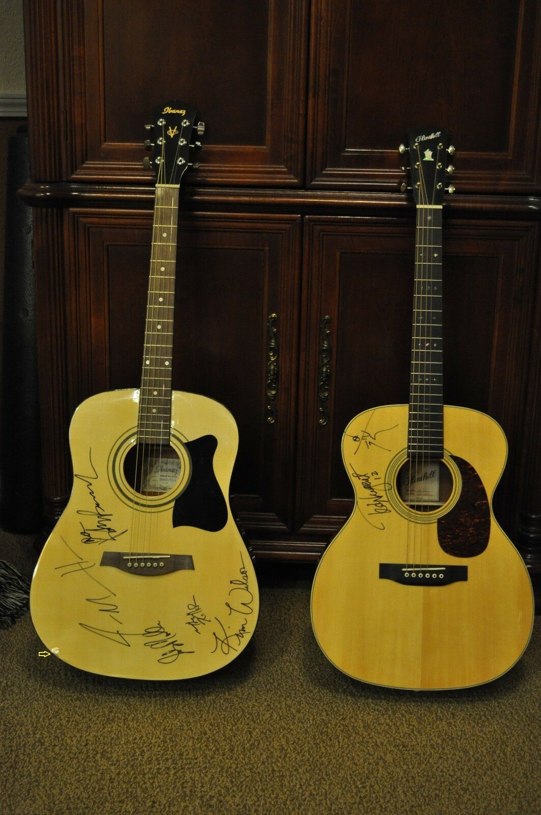 2 Acoustic Guitars Signed Autographed By Ted Nugent & The Fabulous Thunderbirds