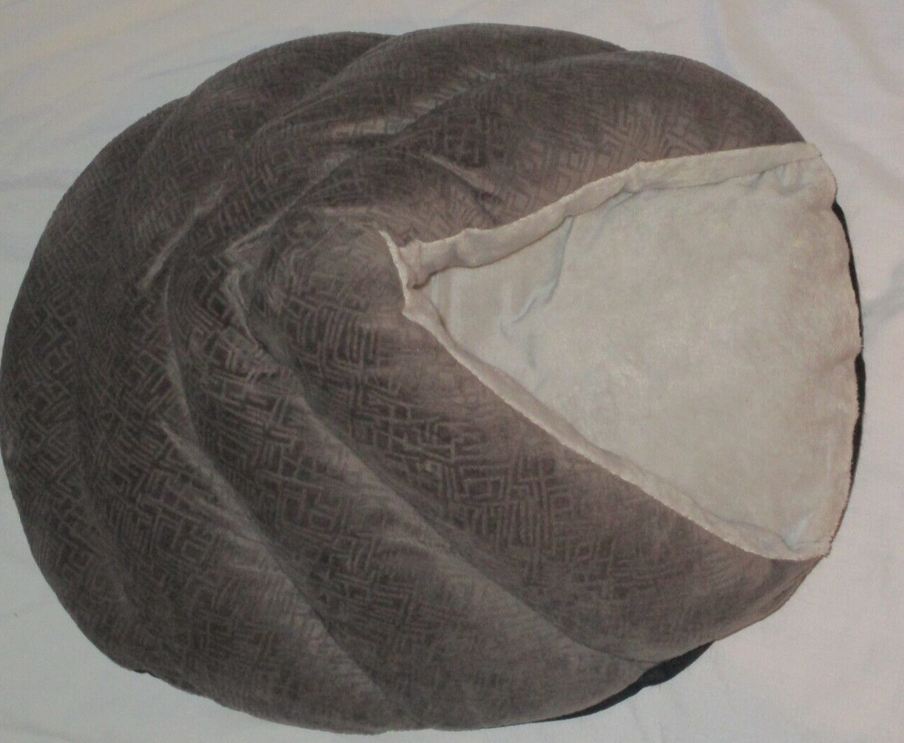 SPOT Cuddle Cave Cat Small Dog Bed Super Soft Cocoon 22 x 17 x 10 Gray Washable
